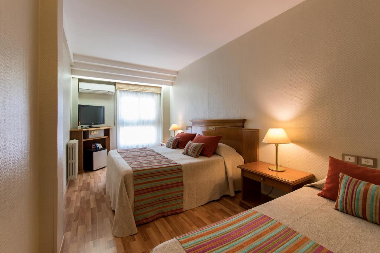 Standard Triple Room,925570567:JPEG